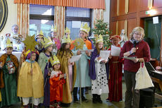 Dreikönigssingen der Sternsinger in Naumburg (Foto: Karl-Franz Thiede)